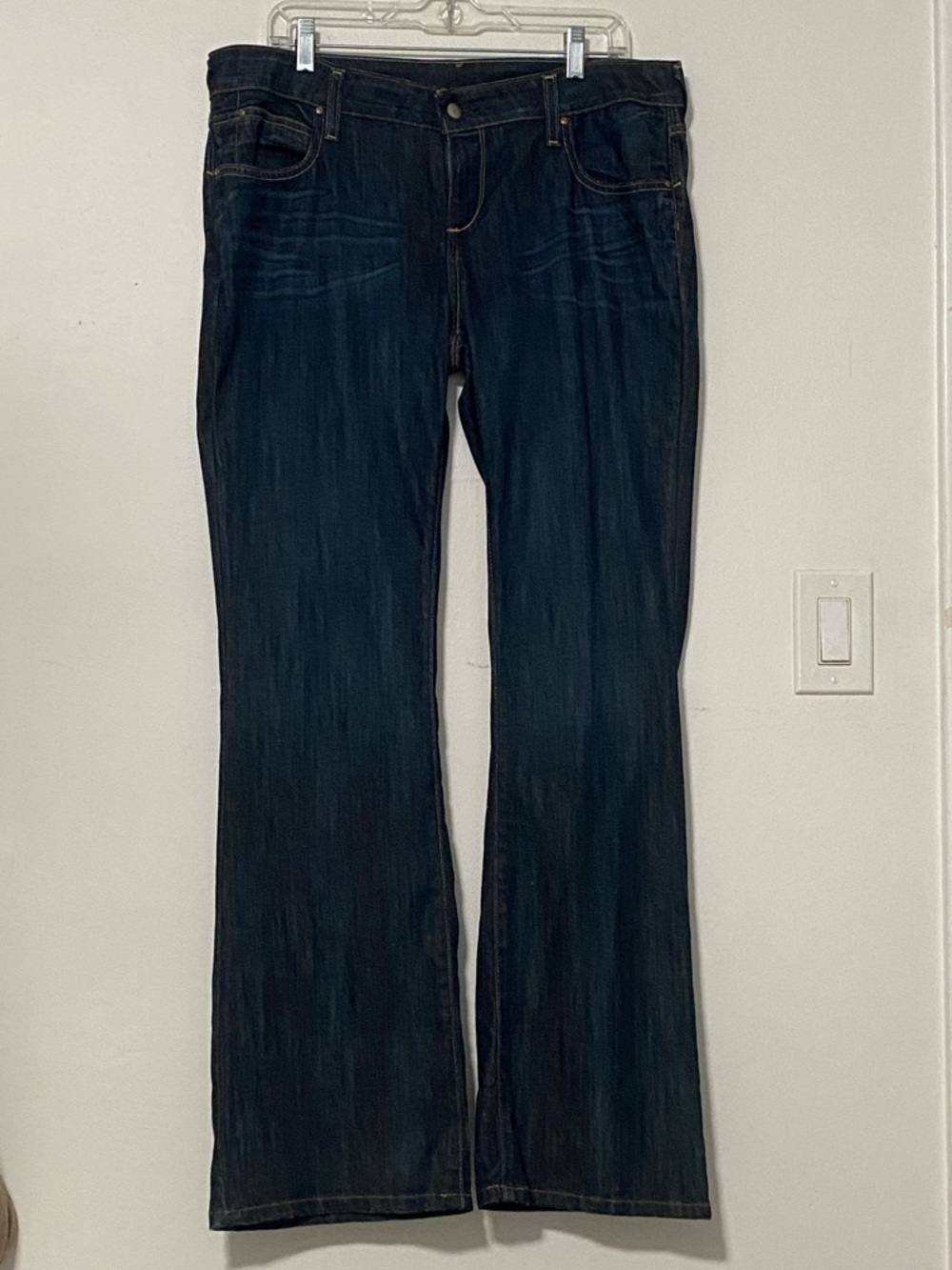 BANANA REPUBLIC Women’s Dark Blue Bootcut Jeans Size 12